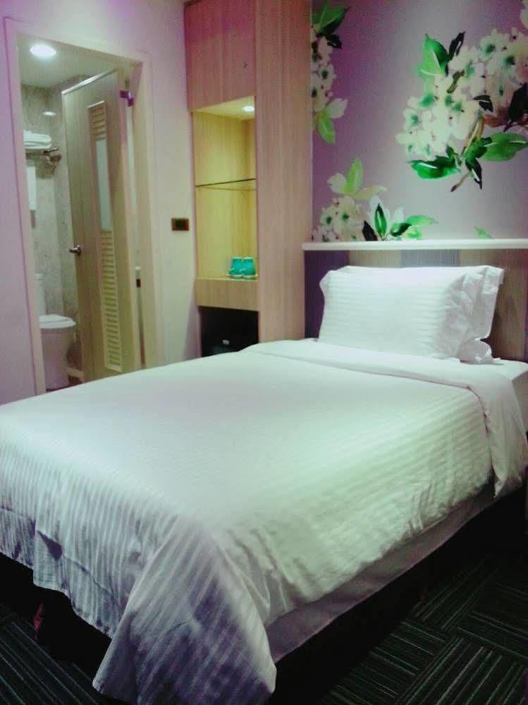 Macchi Hotel - Taipei Extérieur photo